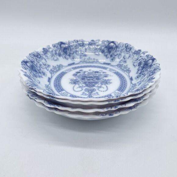 Set 4 Arcopal France HONORINE Coupe Cereal Soup Bowls 7" Blue & White Scalloped - Picture 3 of 8